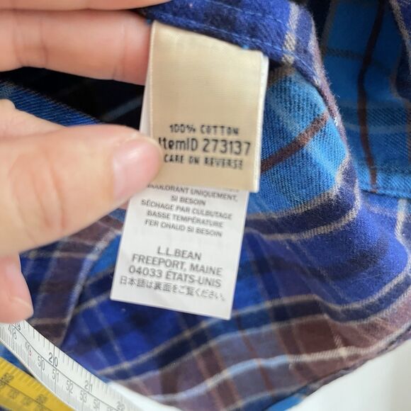 LL Bean Shirt Womens Sz M Regular Green Plaid Flannel Relaxed Fit Button Up - Picture 4 of 7